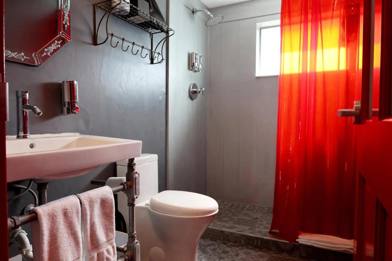 Hotel Gaythering - Gay Hotel - All Adults Welcome photo