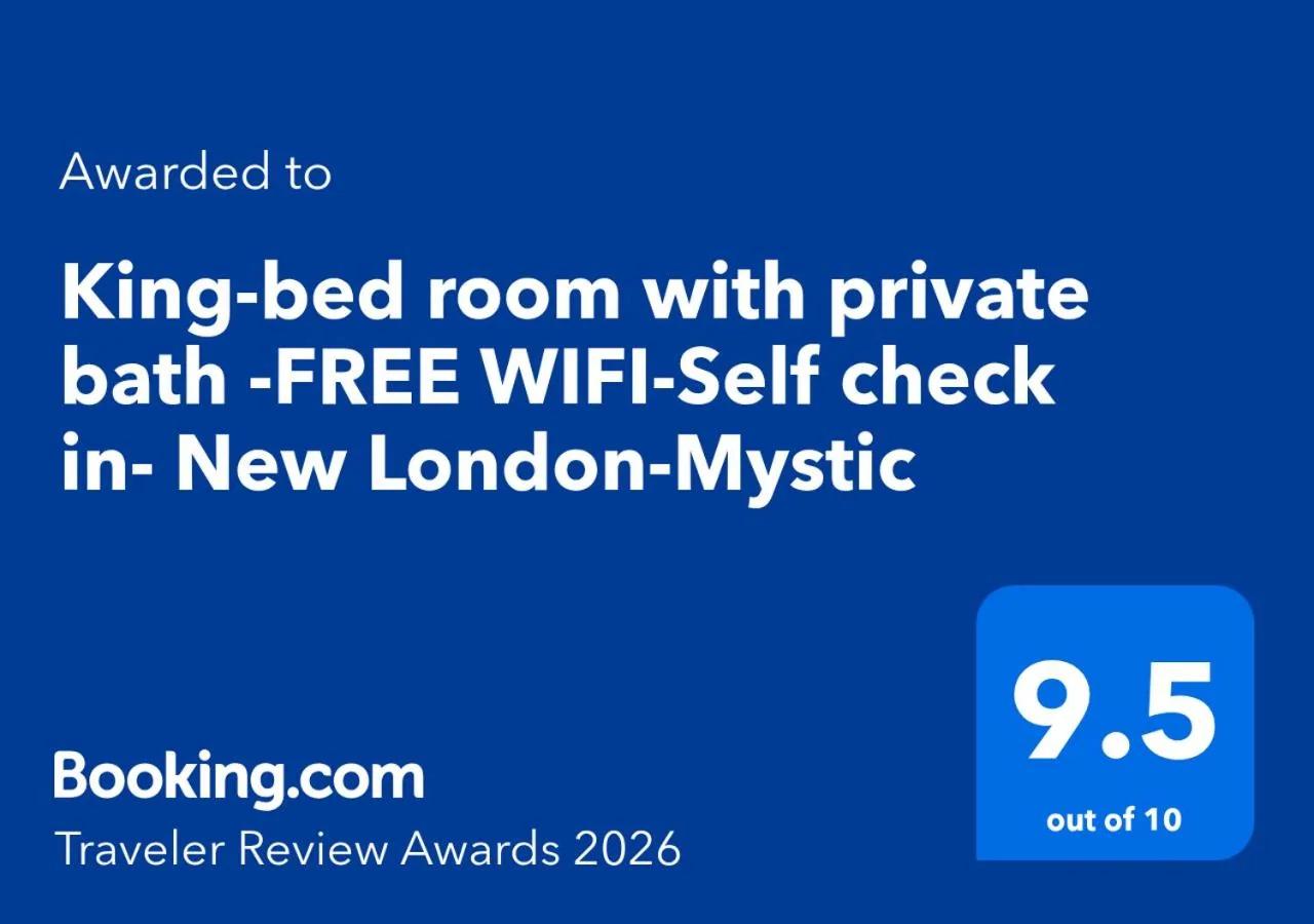 King-bed room with private bath -FREE WIFI-- New London-Mystic photo