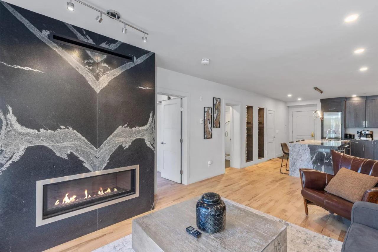 Most Luxurious1Br in town And steps to the Gondola photo