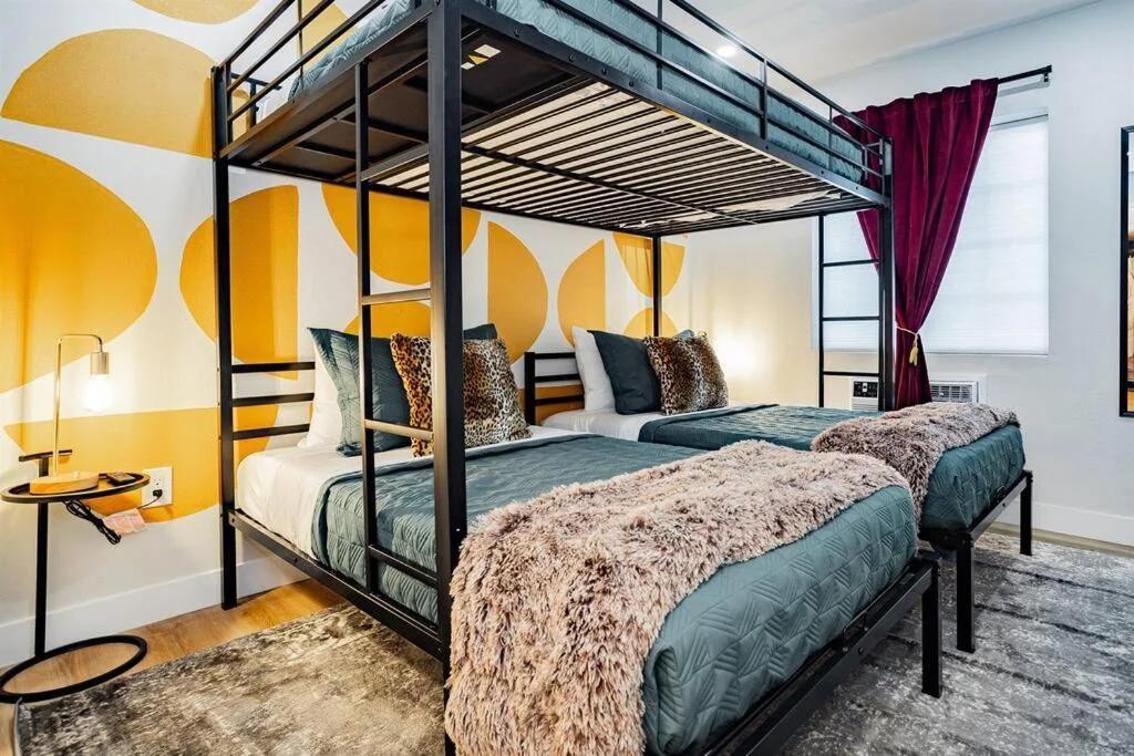 Near Strip 1BR Oasis w/ Arcade, Sleeps 6 + WiFi photo