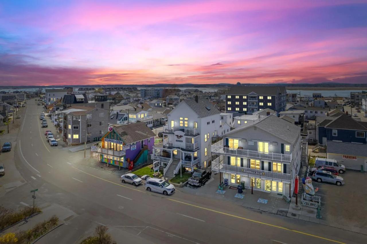 Newly Renovated Professional Design Partial Ocean Views