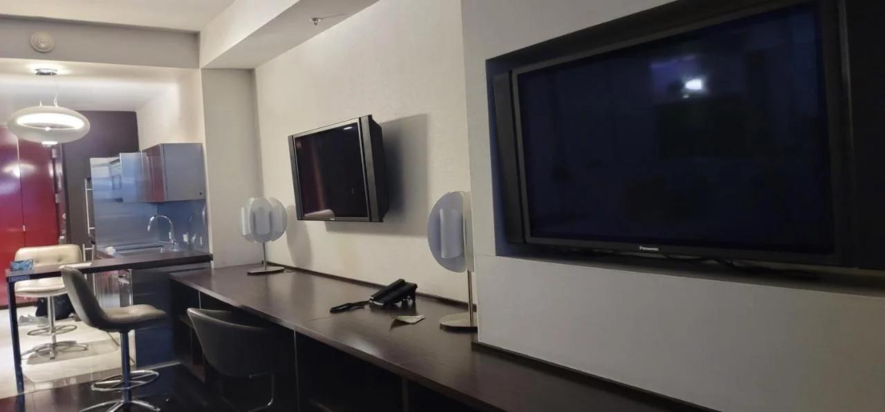Palms Place Luxury 35th Floor Unit with Amazing Strip View photo
