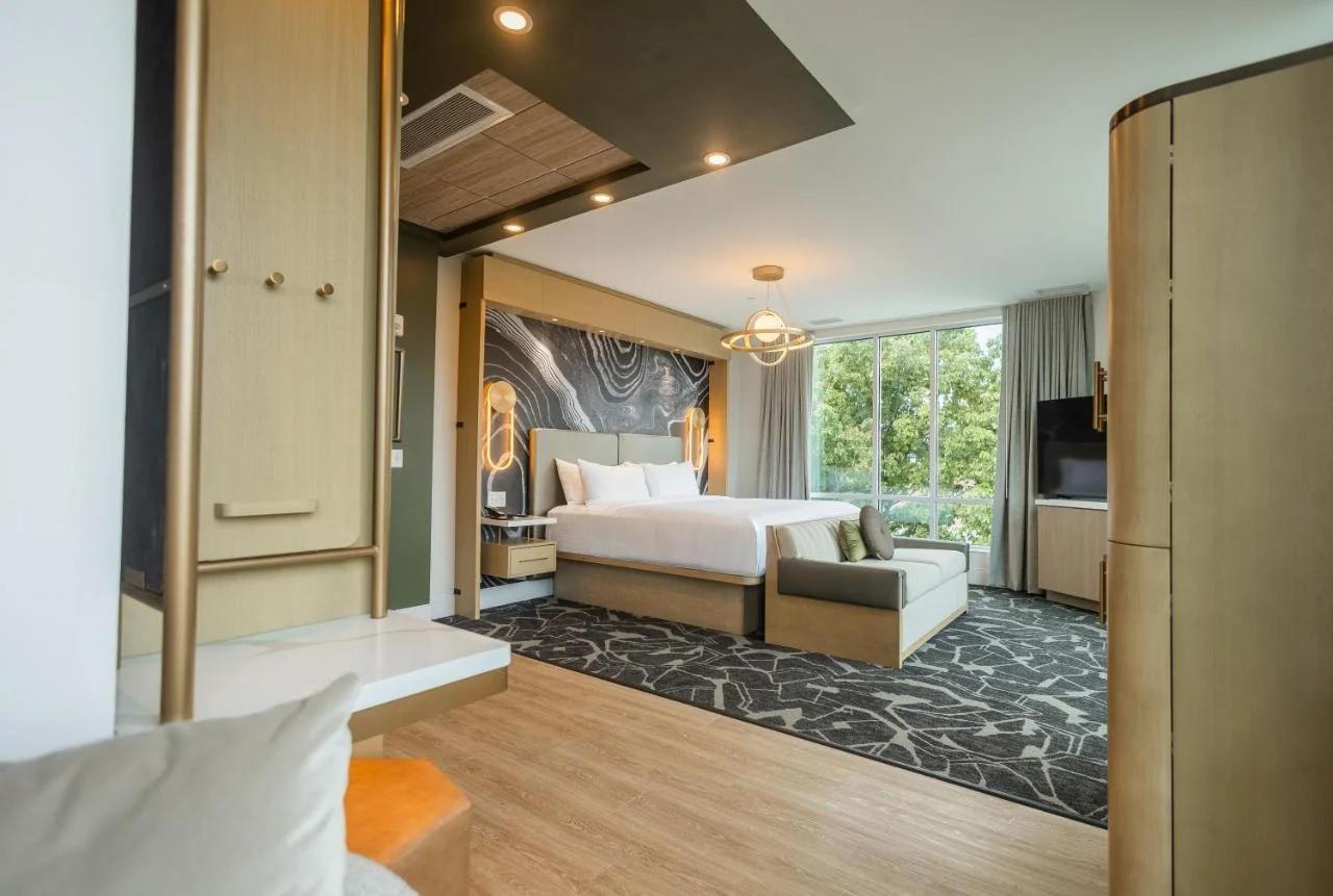 POSH on Kirkwood, A Boutique Hotel photo