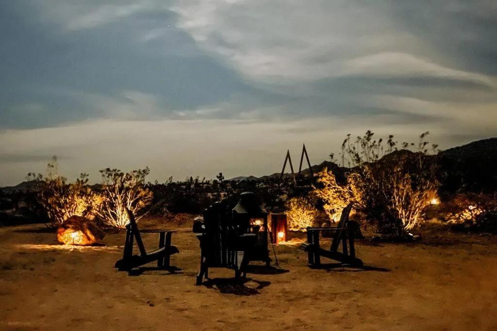 Private retreat close to JTNP and downtown photo