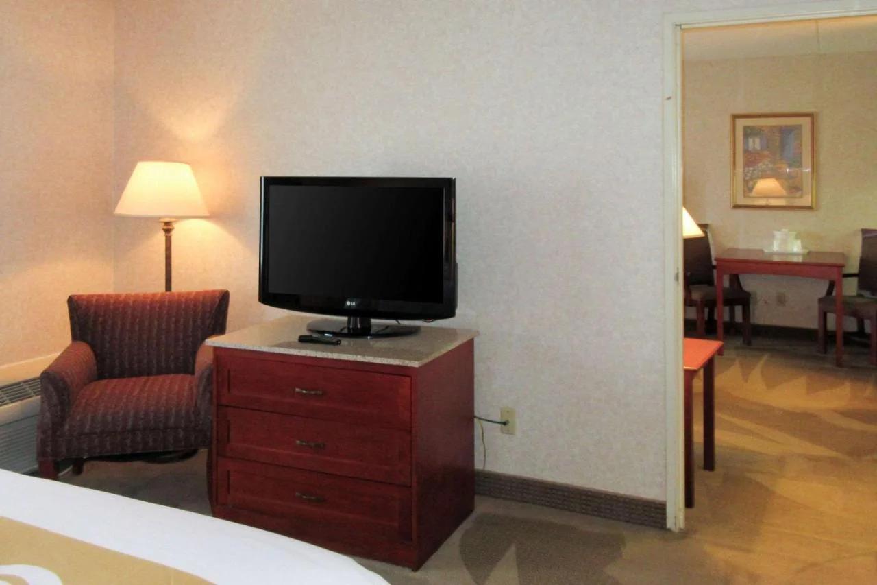 Quality Inn & Suites Albuquerque Midtown - University Area
