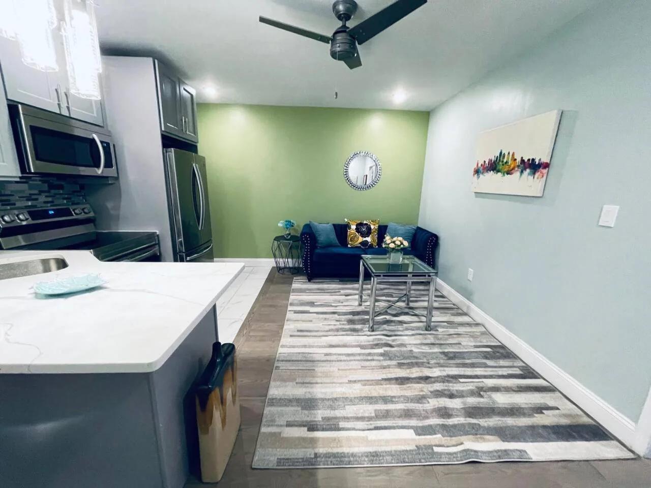 Rittenhouse Square near Kimmel Center 1BD Suite photo
