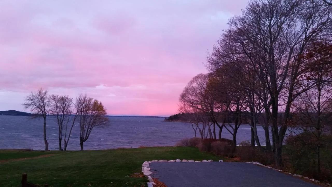 Saltair Inn Waterfront B&B photo