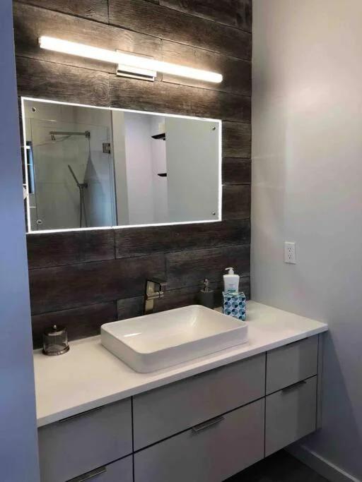 Silver Fox modern new luxury home next to ohv rd photo