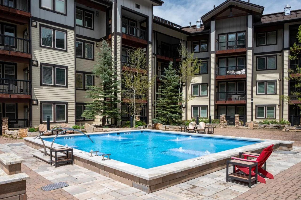 Ski-In / Ski-Out 1 Bedroom Condo base of WP Resort foto