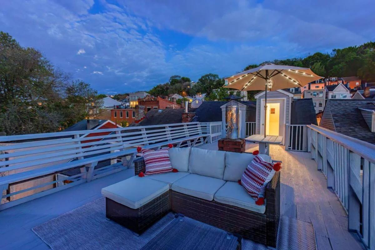 Stunning Apt w Rooftop & Game Room - Sleeps 10 photo