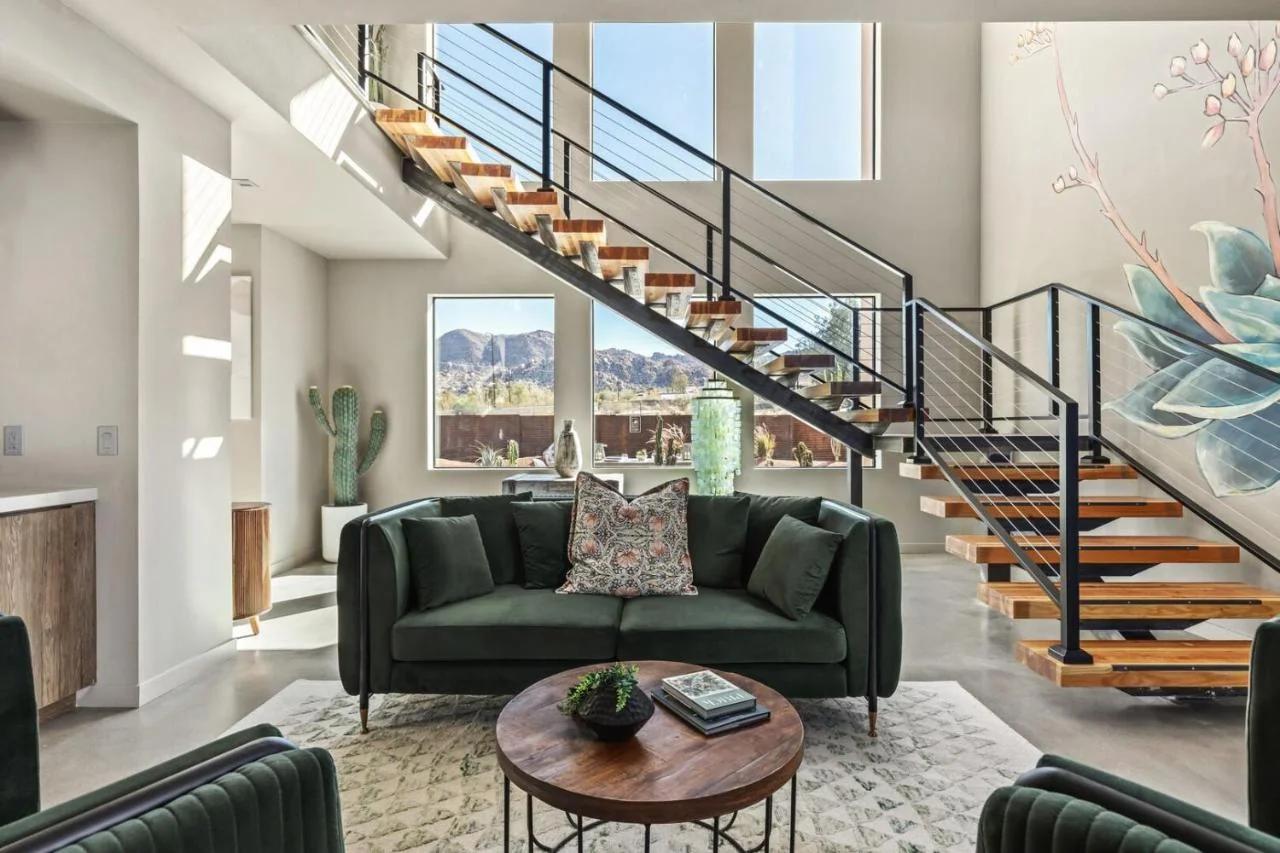 Suncrest by Fieldtrip JT Modern w Pool and Views photo