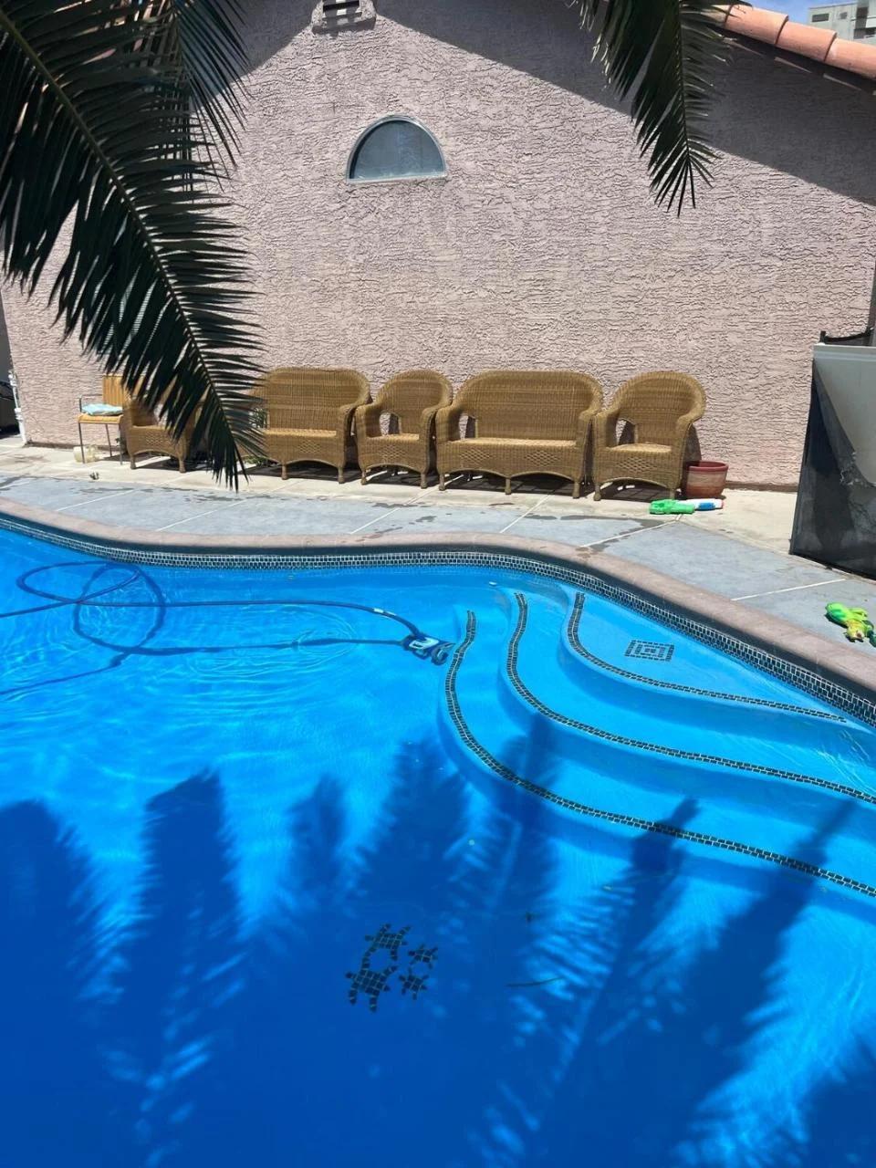 Sunny Pool Retreat-Sleeps 11- RV Parking photo