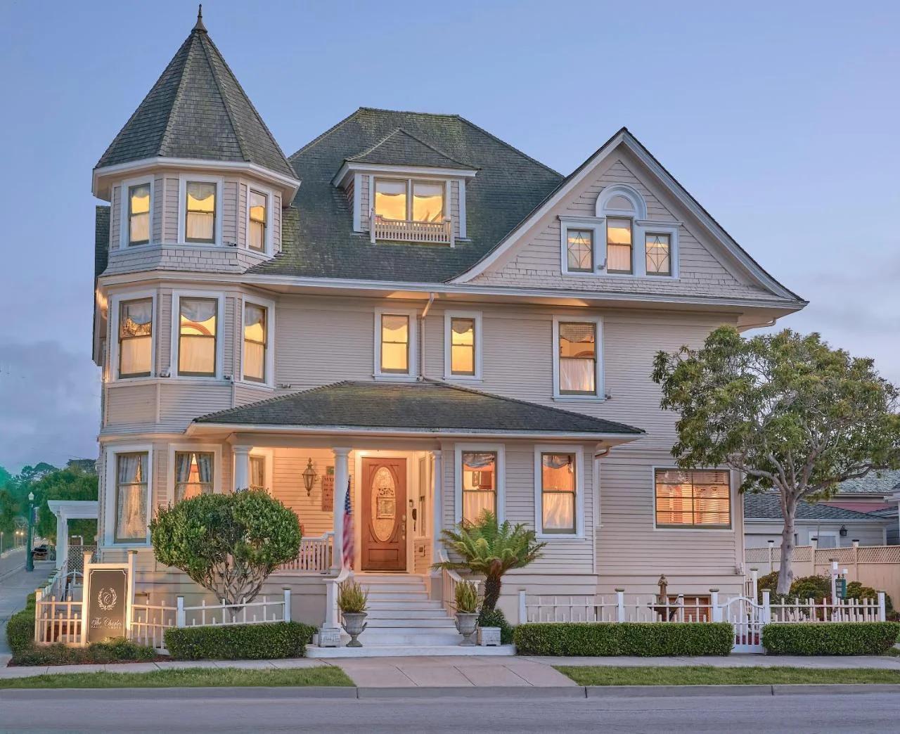 The Charles Pacific Grove foto
