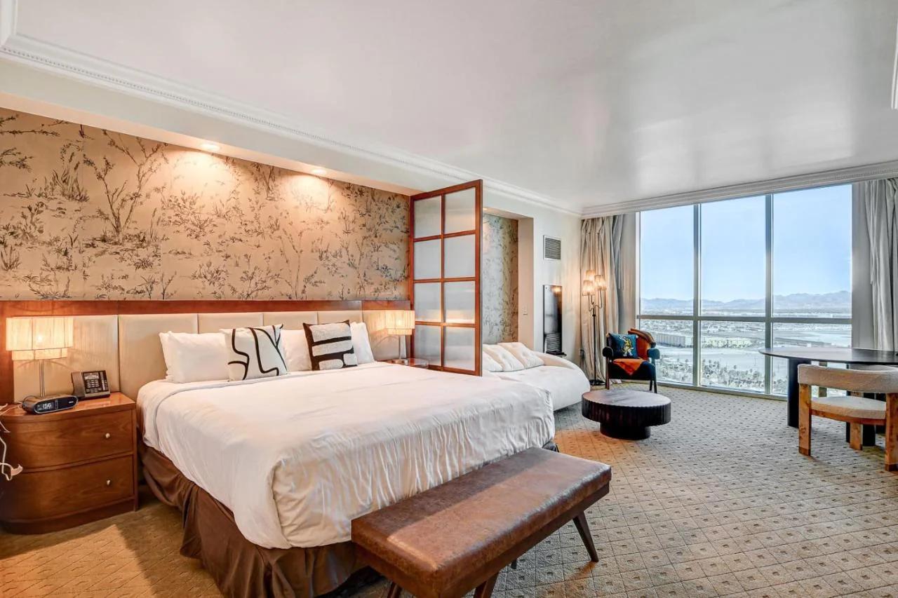 The Rosé at MGM Signature Studio Suite Tower 3 photo