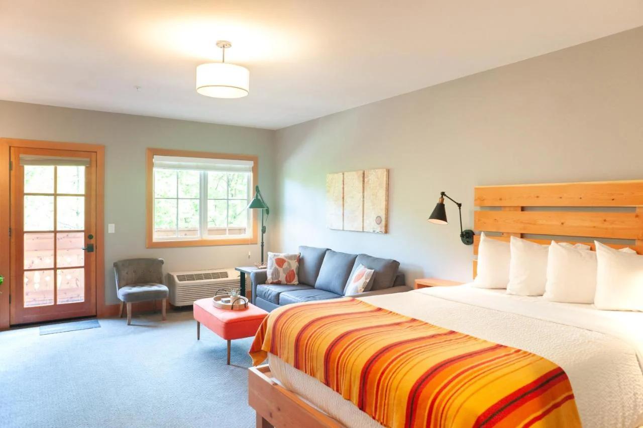 The Suites on Main foto