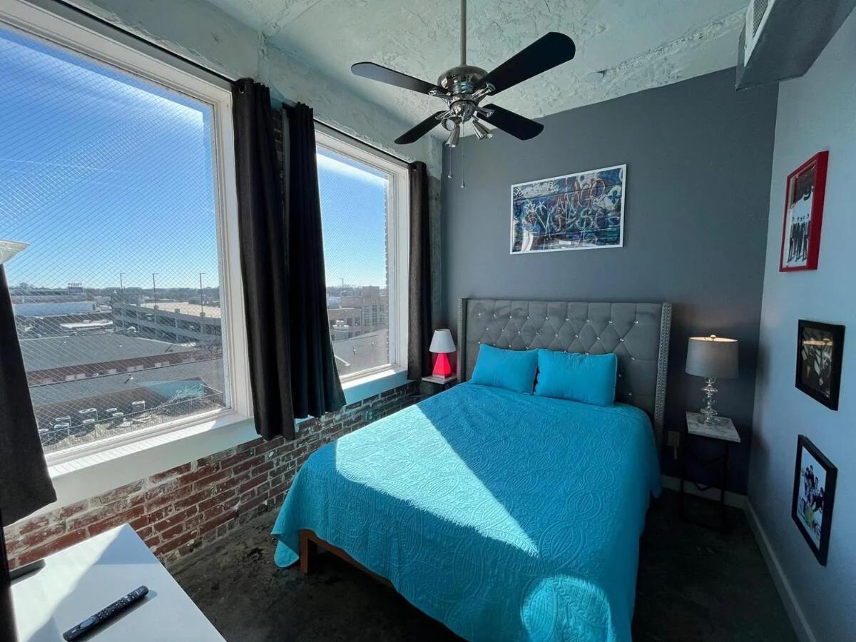 Urban Forge Loft downtown near Beale photo