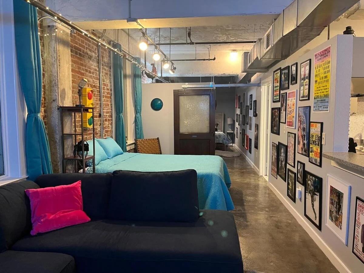 Urban Forge Loft downtown near Beale photo