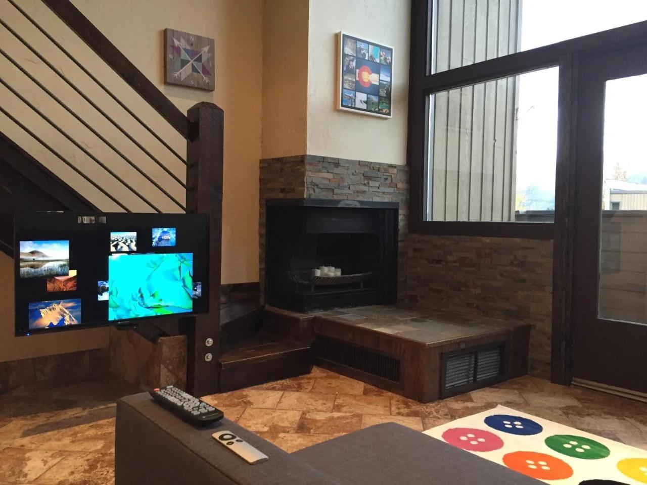 Vail View Loft - Slope-view condo, free bus for quick access to Vail Village photo