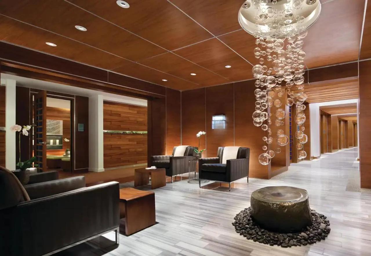 Vdara Studio Suite 011 Pool View FREE VALET Parking photo