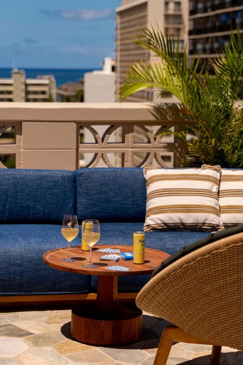 Wayfinder Waikiki - Voted Top 10 Best Hotels in Hawaii! photo
