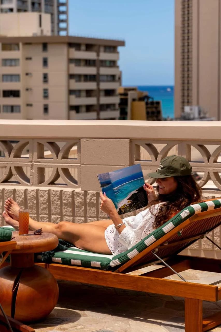 Wayfinder Waikiki - Voted Top 10 Best Hotels in Hawaii! photo