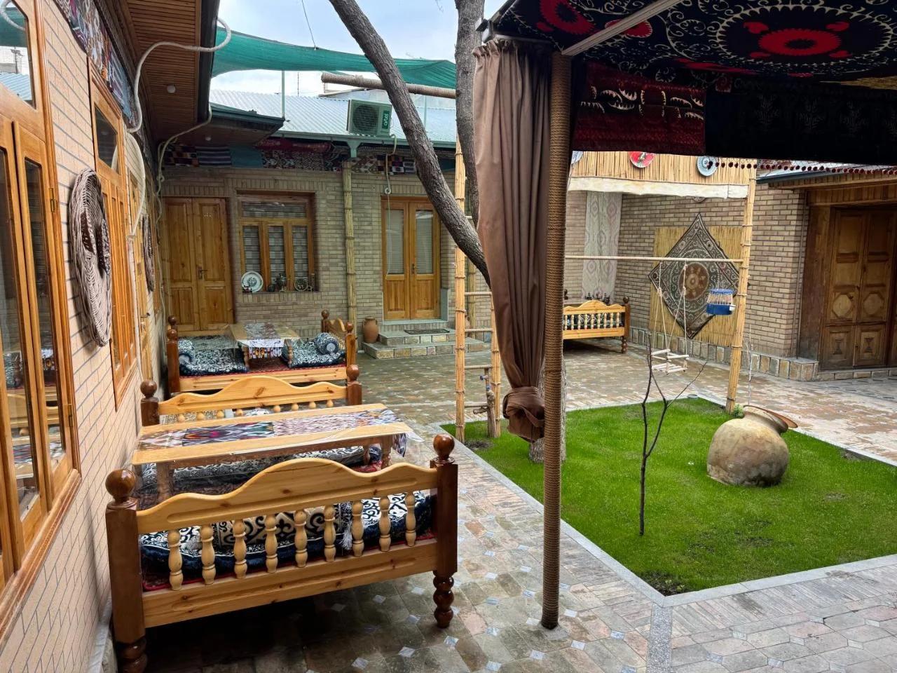 Meros Guest House photo