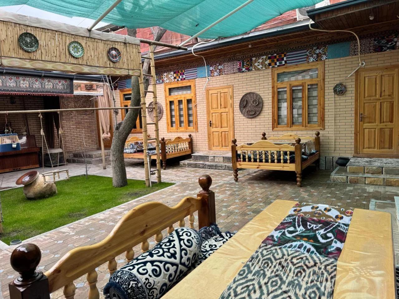 Meros Guest House photo
