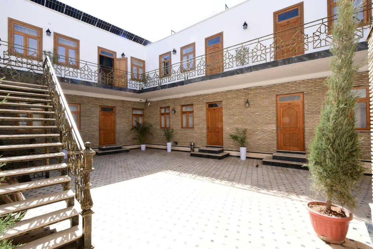 Munis Old Town Hotel photo