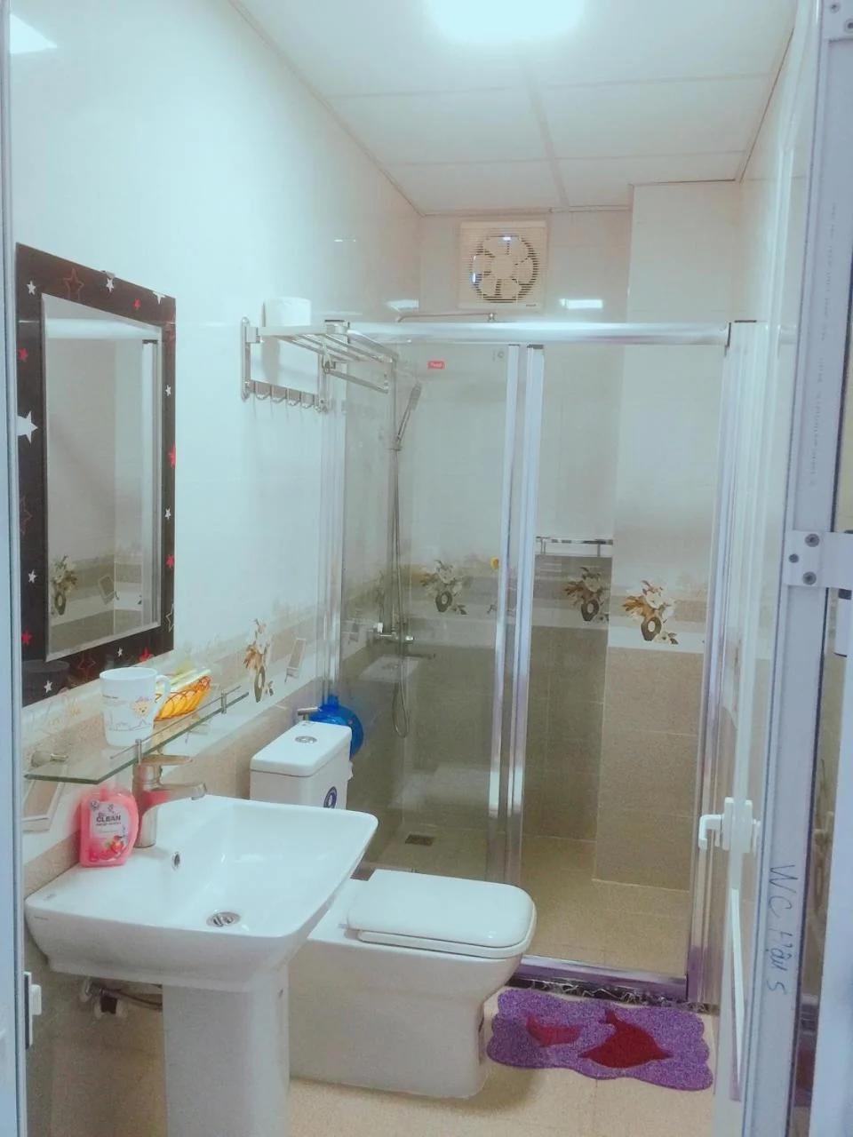 Cat Ba Central Homestay photo