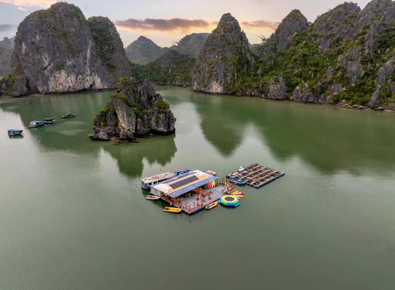 Cat Ba Fishing Village Bay House foto
