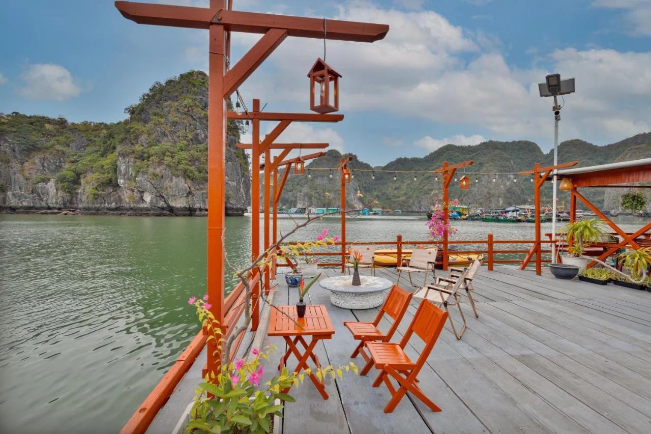 Cat Ba Fishing Village Bay House foto