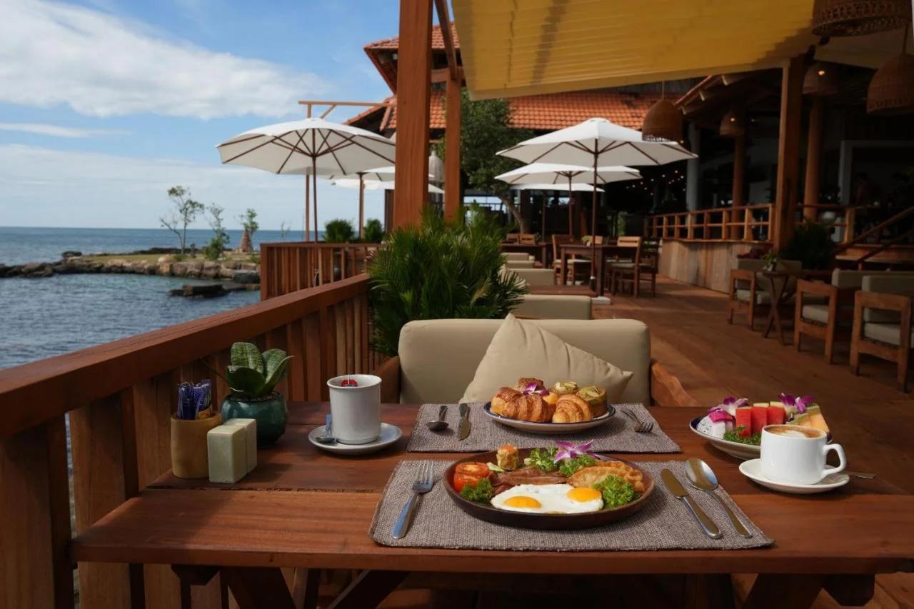 Green Bay Phu Quoc Resort & Spa photo
