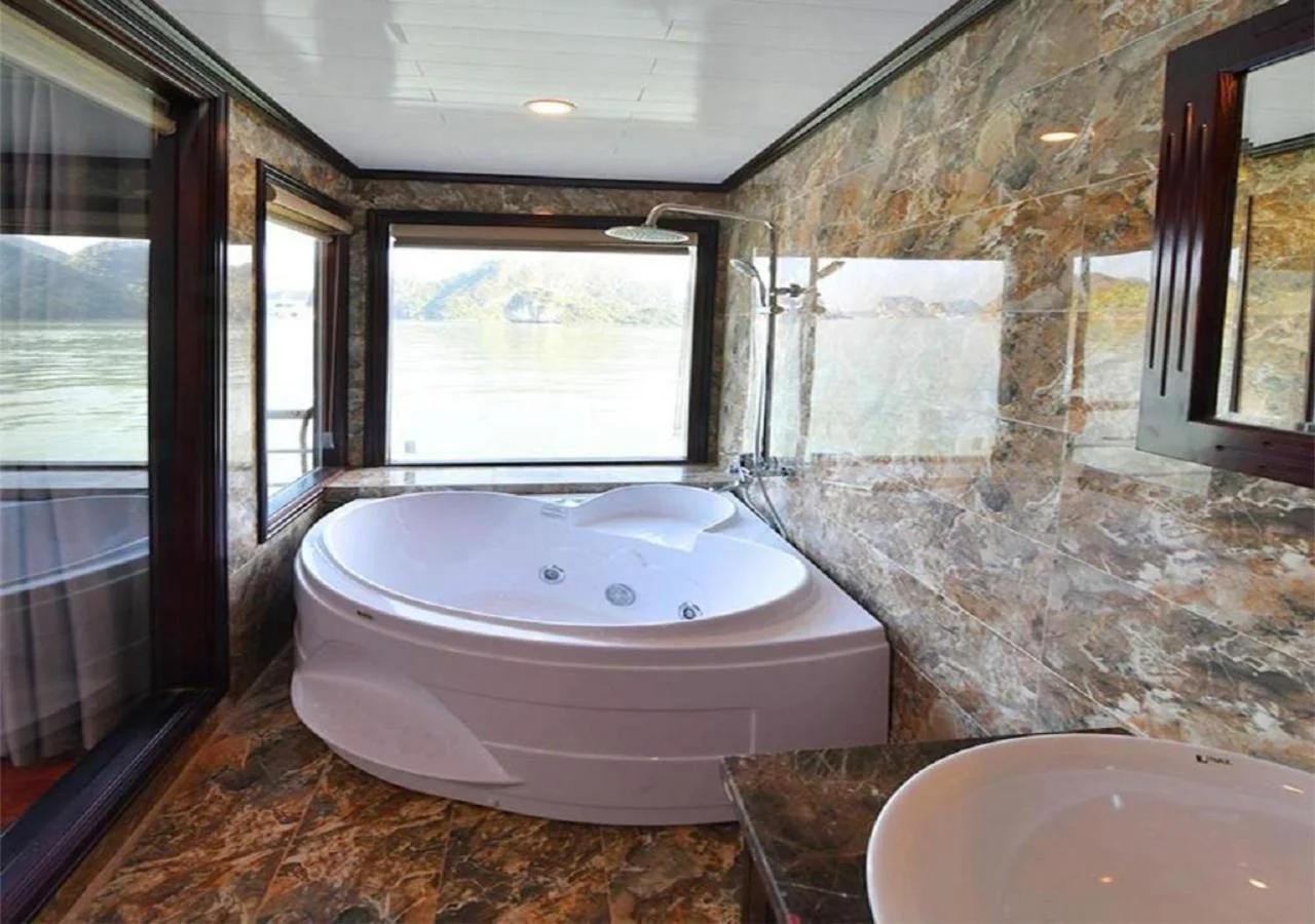 Halong Sapphire Cruises foto