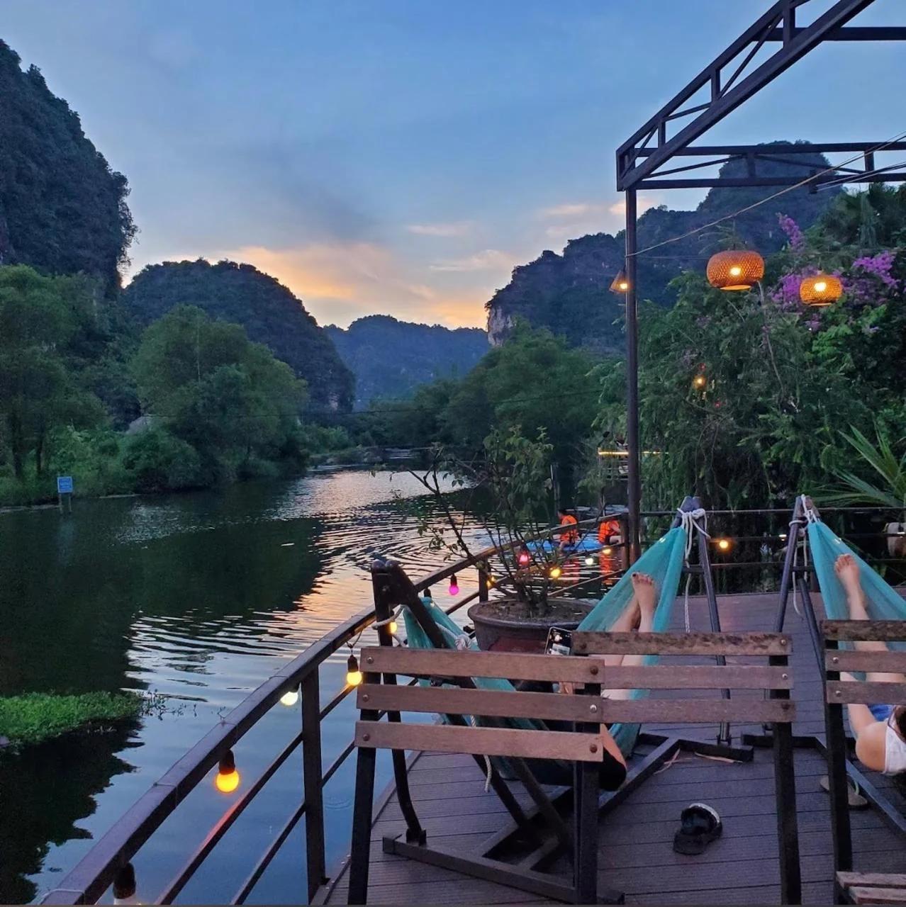 HoangLong Riverside Homestay photo
