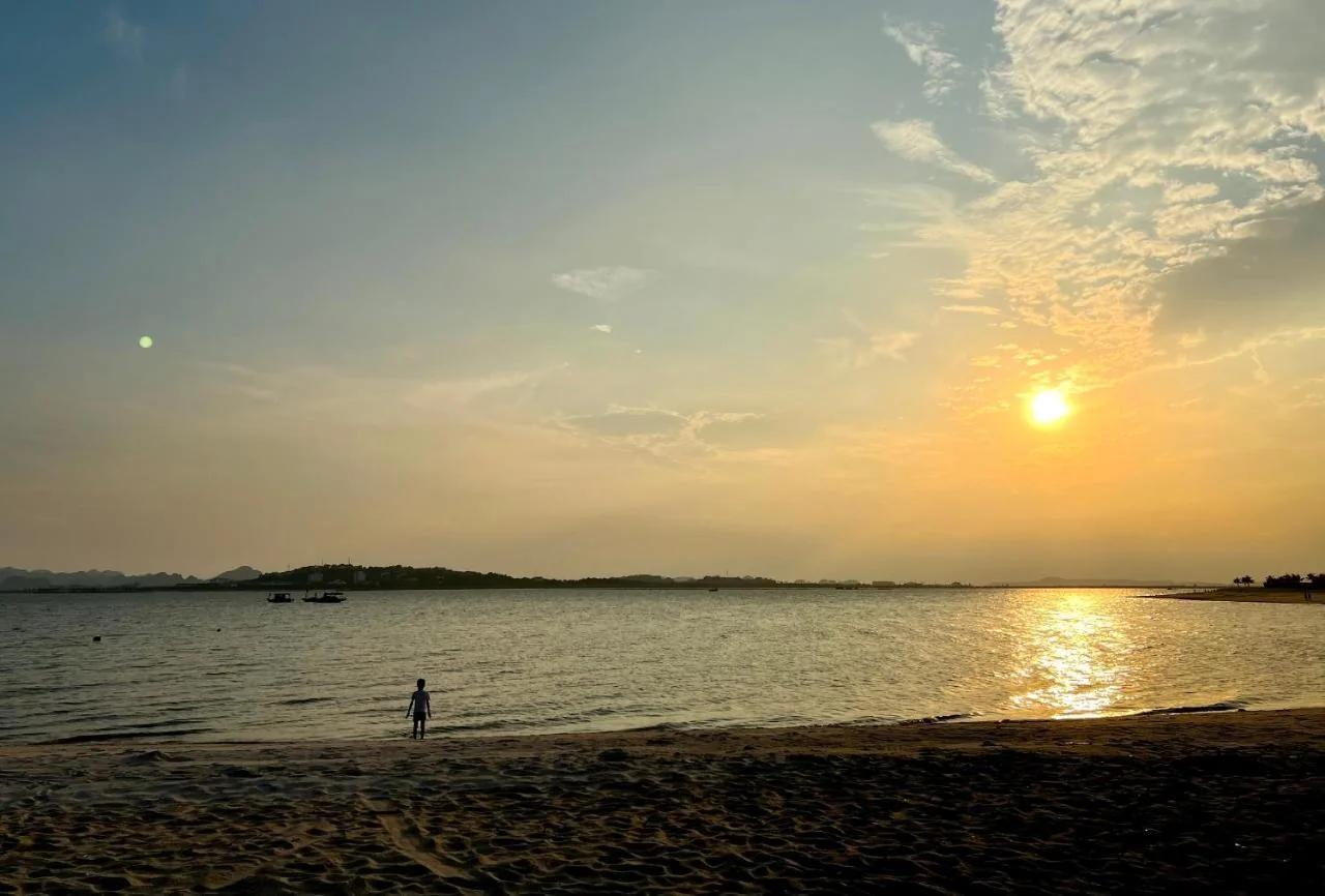 MiVi Seaview Homestay Citadines Marina Hung Thang Ha Long foto