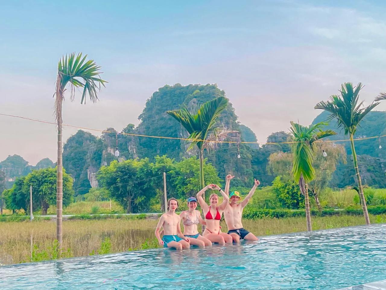 Ninh Binh Mountainside Bungalow photo