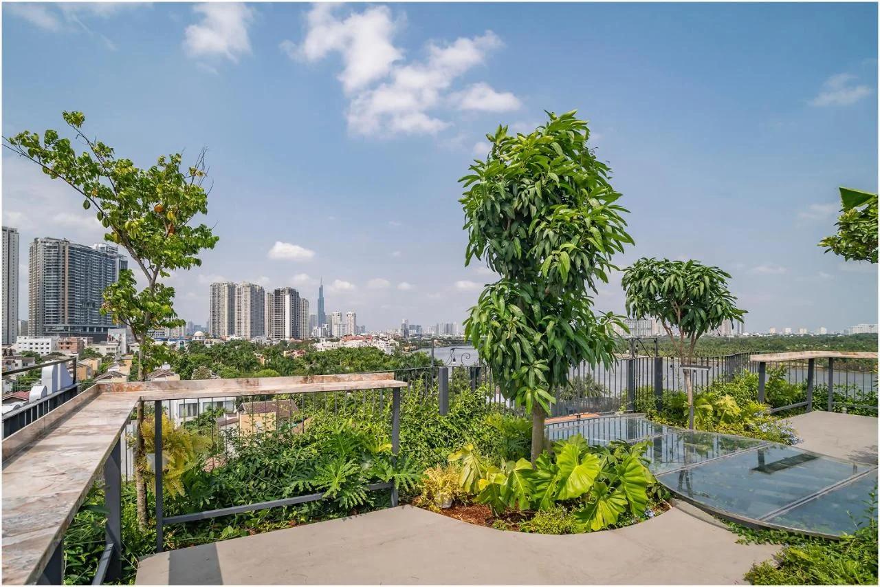 Nu Home - Green Oasis Rooftop Garden - Thao Dien photo