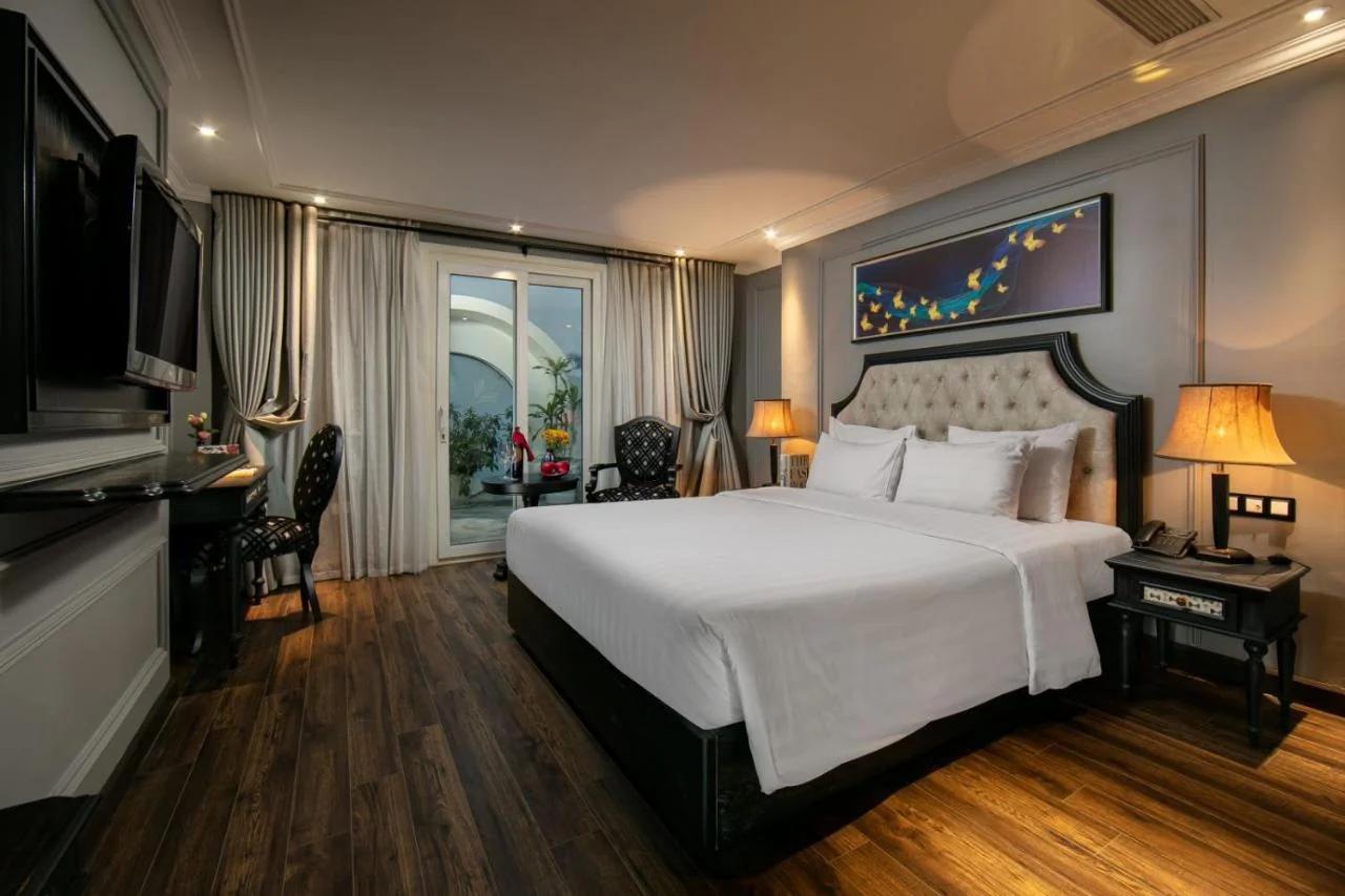 Scent Premium Hotel photo