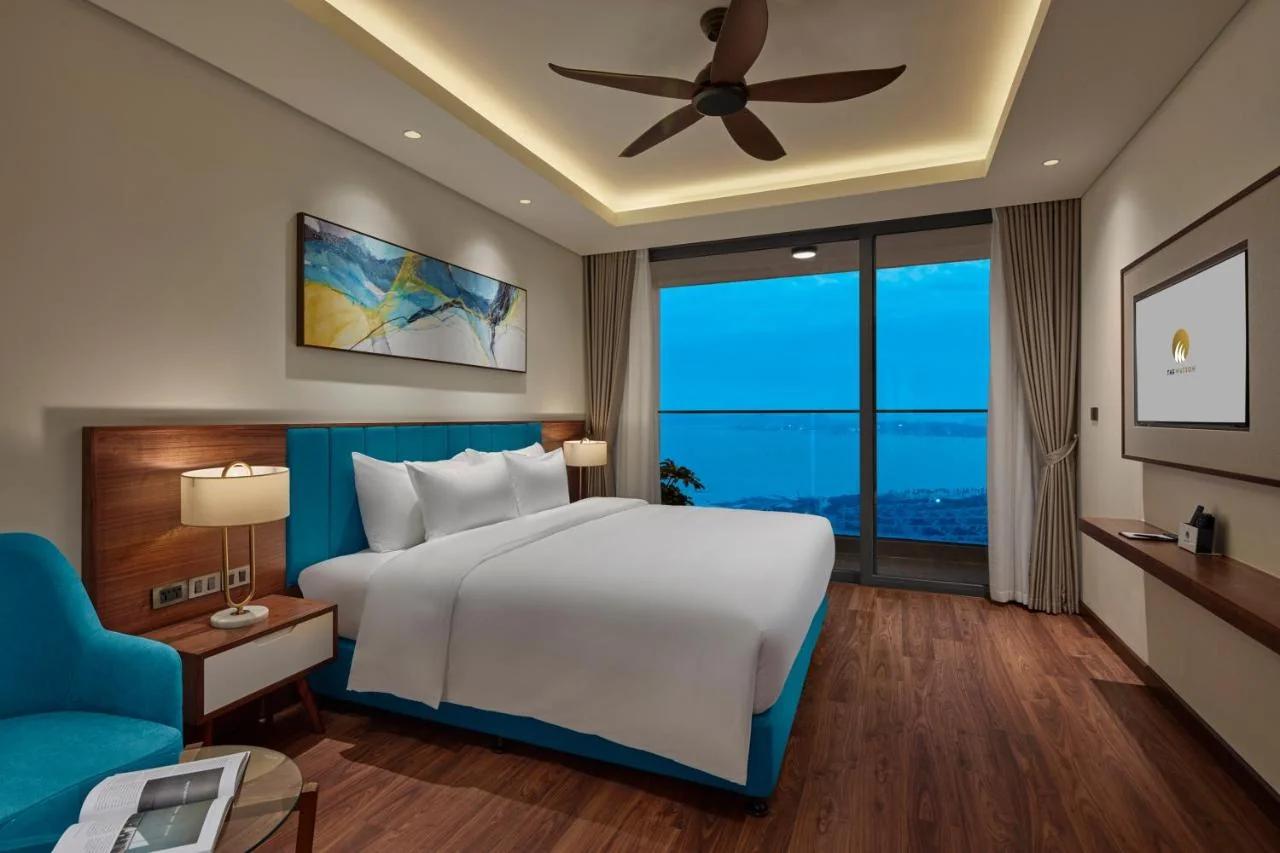 The Watson Premium HaLong Hotel photo