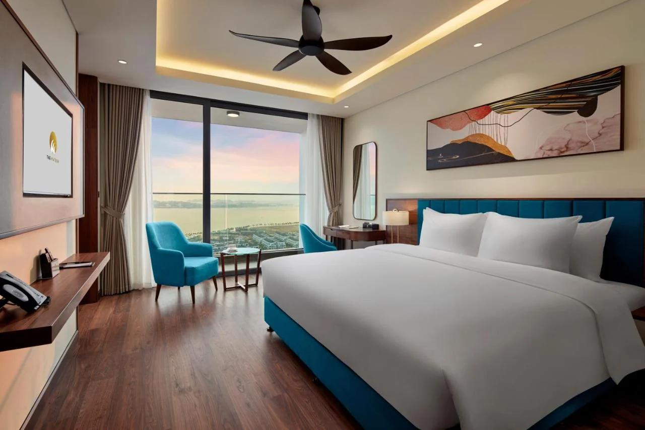 The Watson Premium HaLong Hotel photo