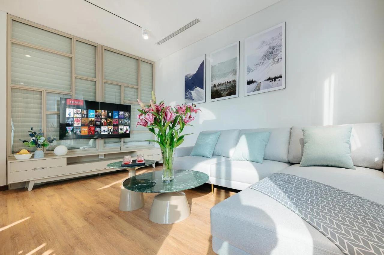 The West Lake Premium Residence photo