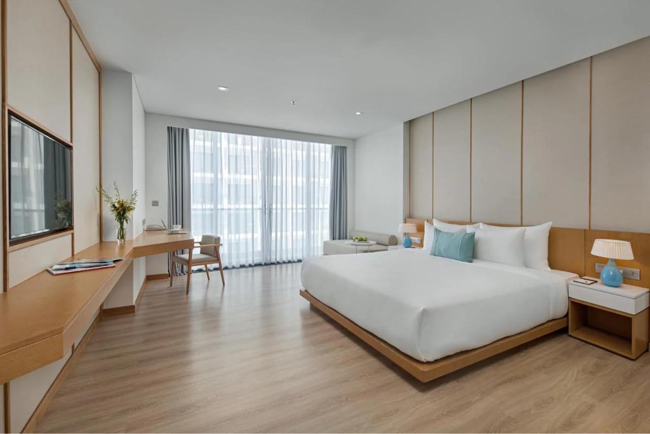 TMS Hotel Da Nang Beach photo