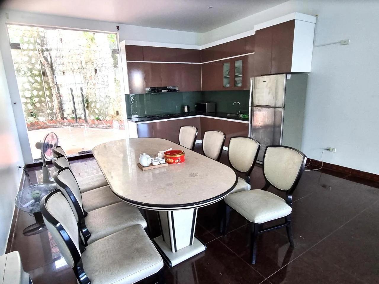 Top Hill Halong Homestay photo