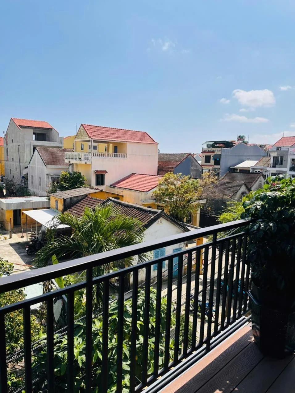 Toro Homestay photo