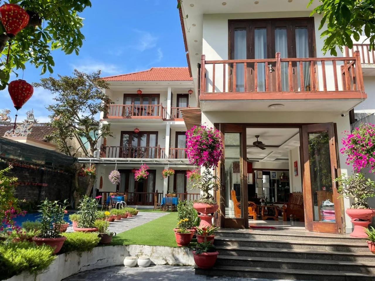 Village Moon Villa photo