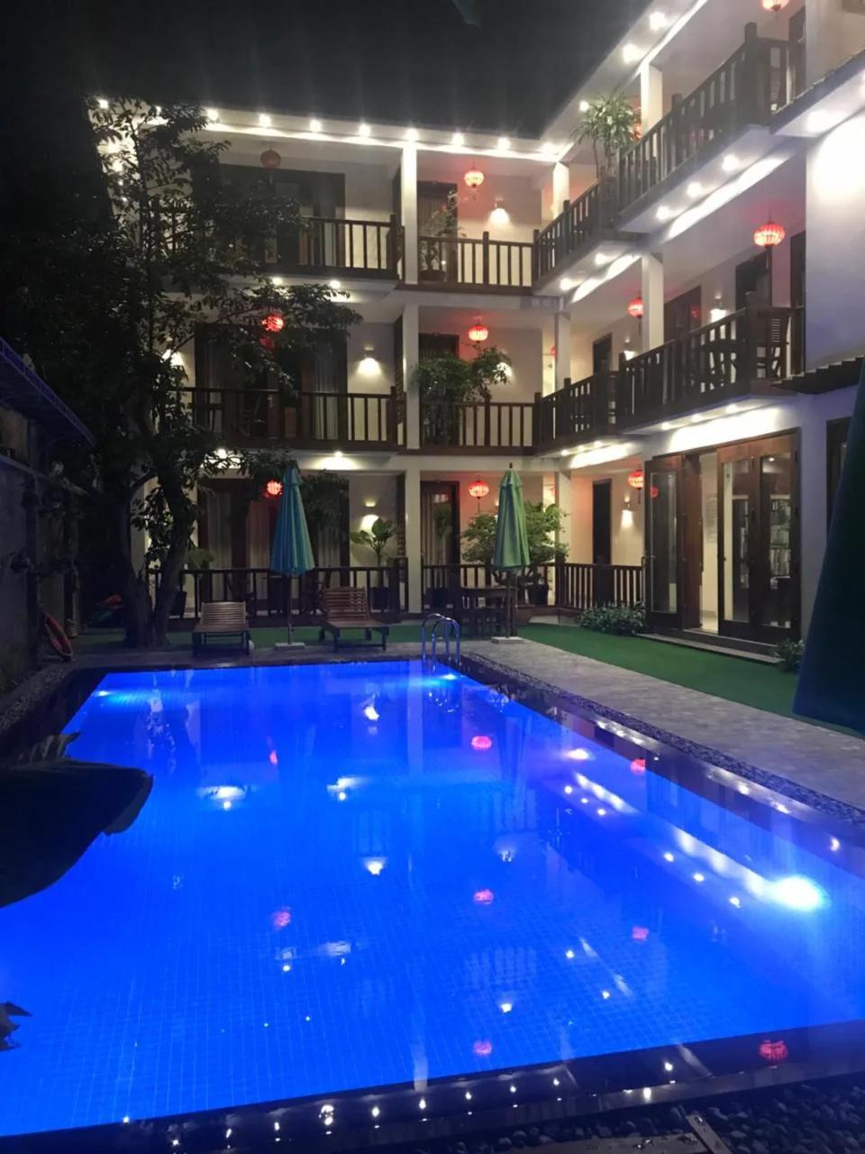 Village Moon Villa photo