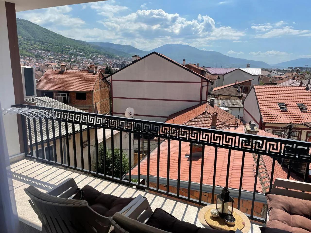 Apartment Prizreni-Free Private Parking photo
