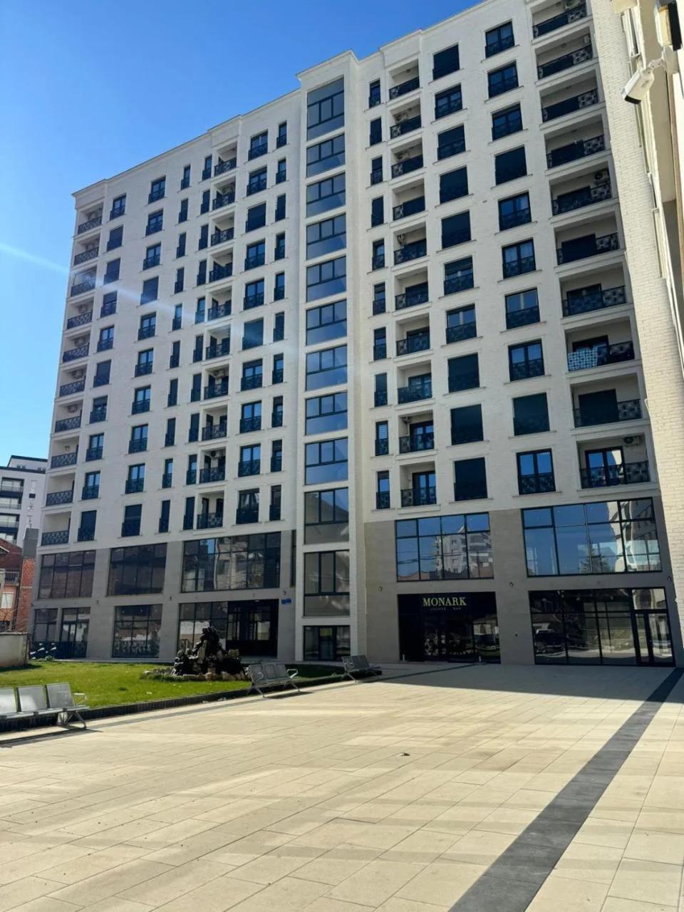 Erina Luxury Apartment with Private Bathroom & Free Parking photo