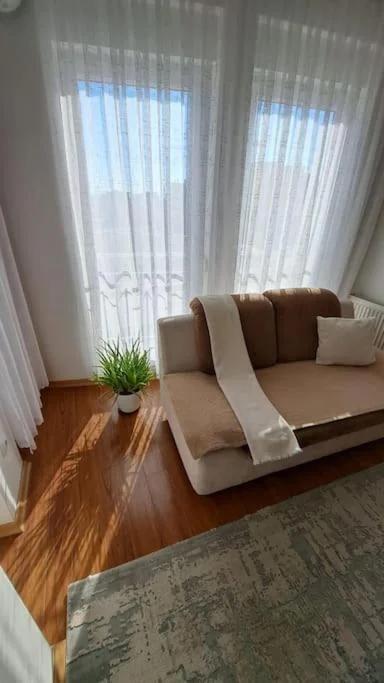 Street C apartment nr 1 photo