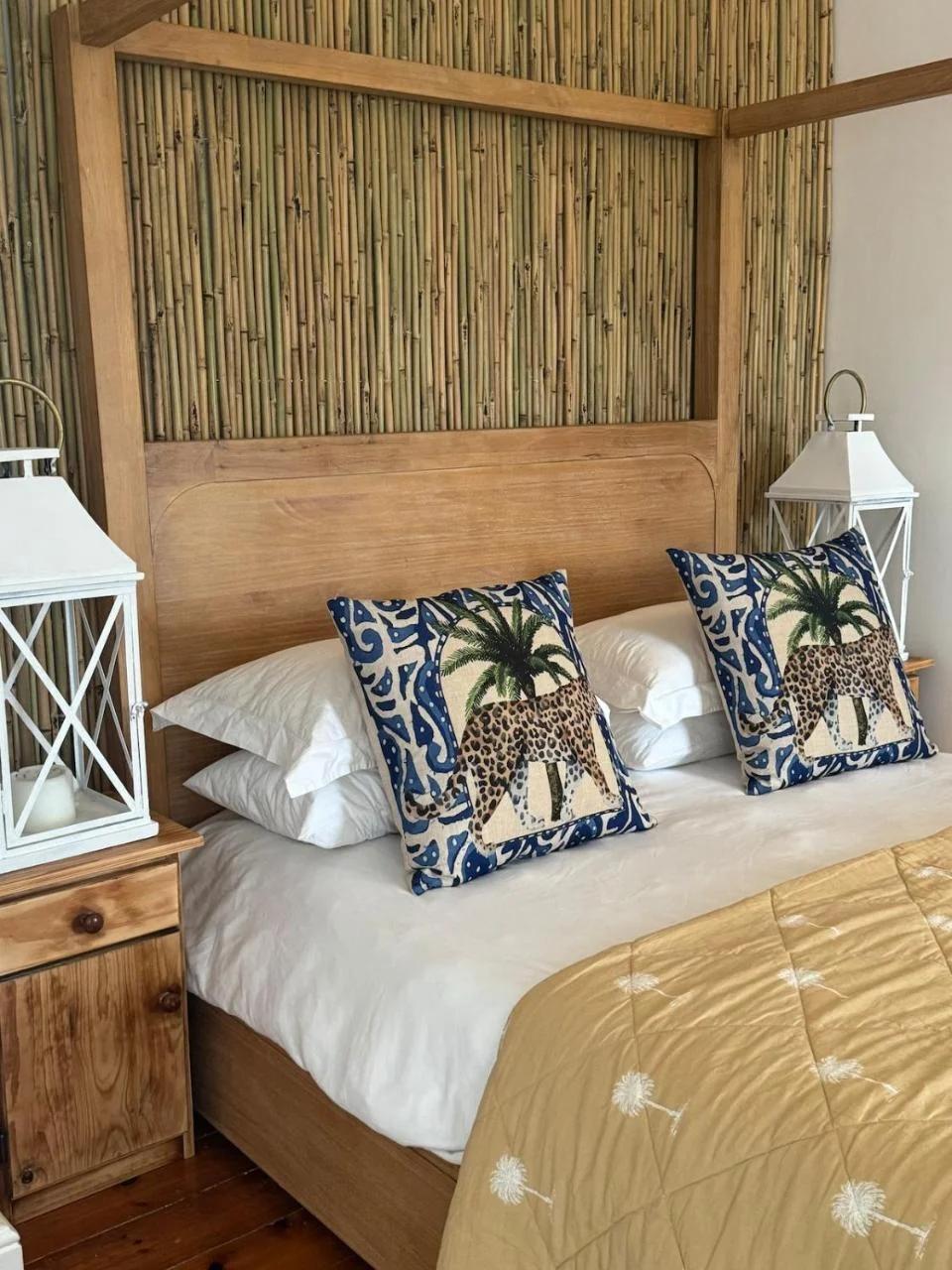 Central Simons Town Cottage photo